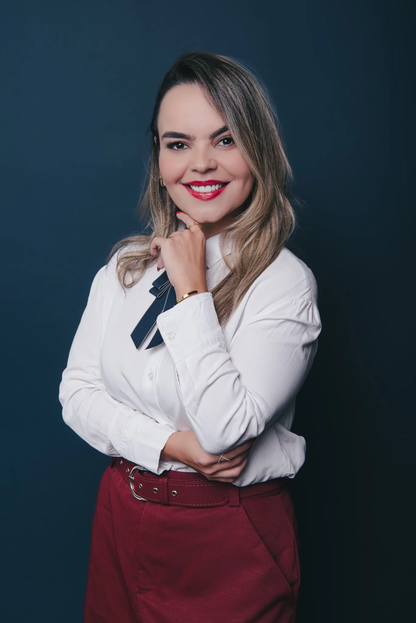 Dra. Camila Sanches Di Santi Soares, especialista em Implantodontia em Peruíbe