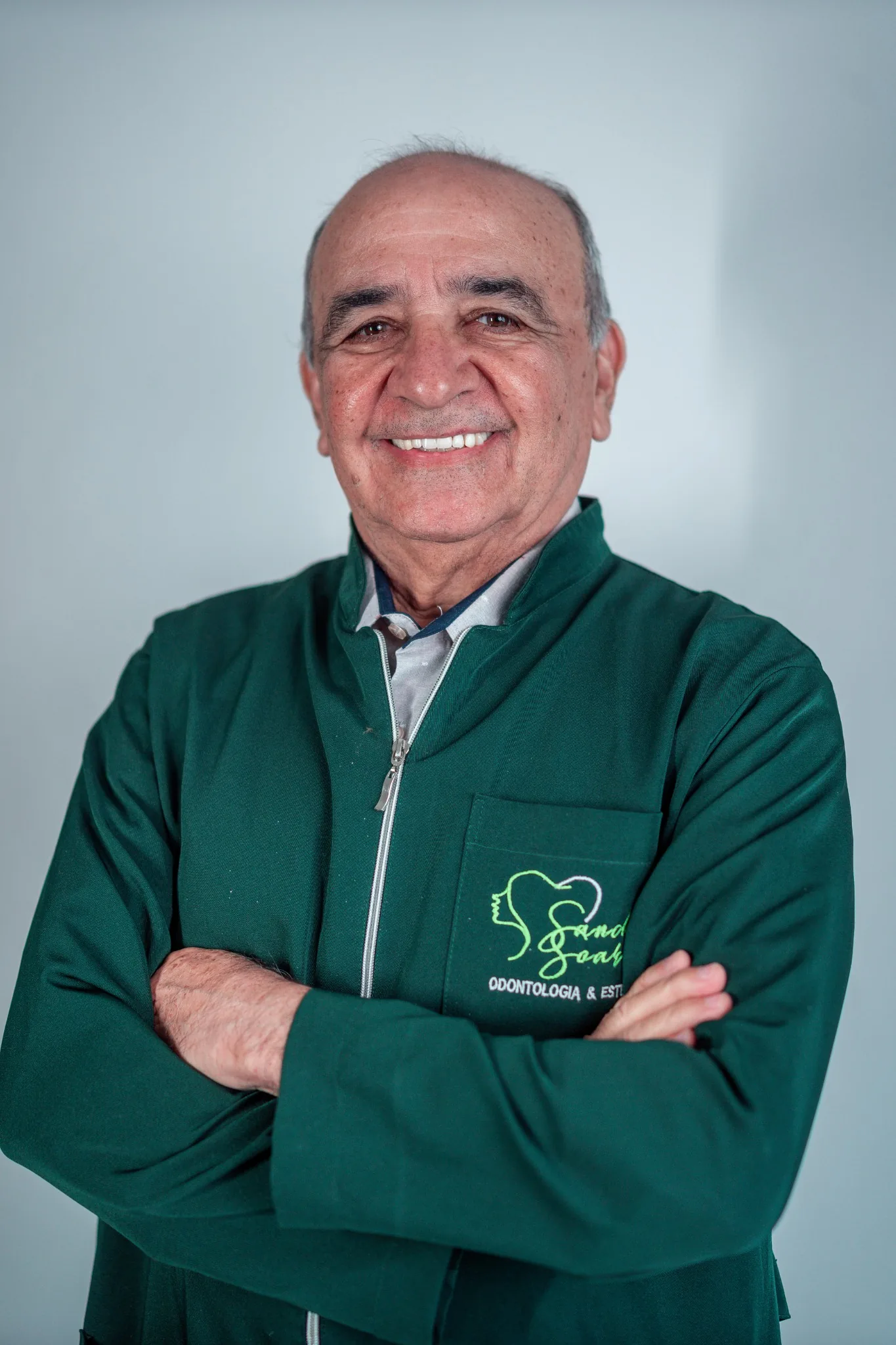 Dr. Wilson Roberto Sanches, ortodontista da Sanches Soares Odontologia em Peruíbe